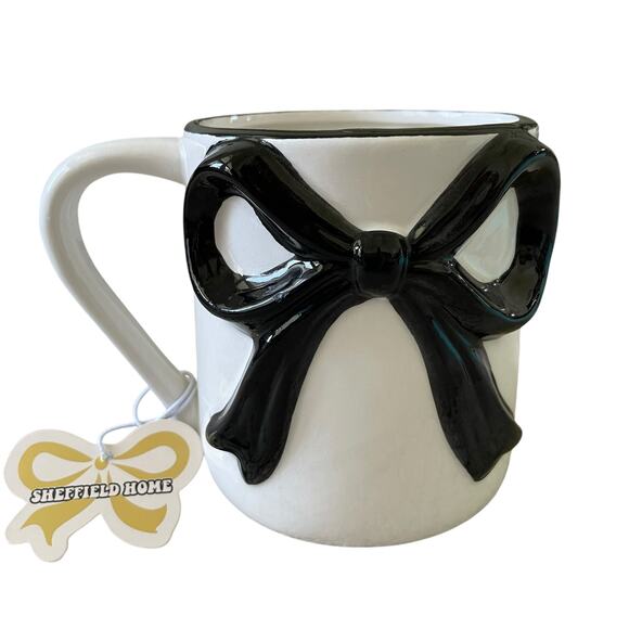 Sheffield Home Hand Painted Large Black Bow Embossed Mug Set of 2 White New - Picture 5 of 15